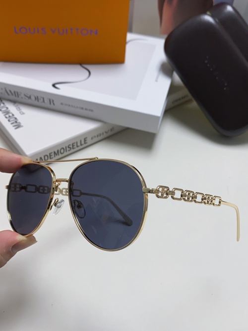 ルイヴィトンサングラス着用イメージ